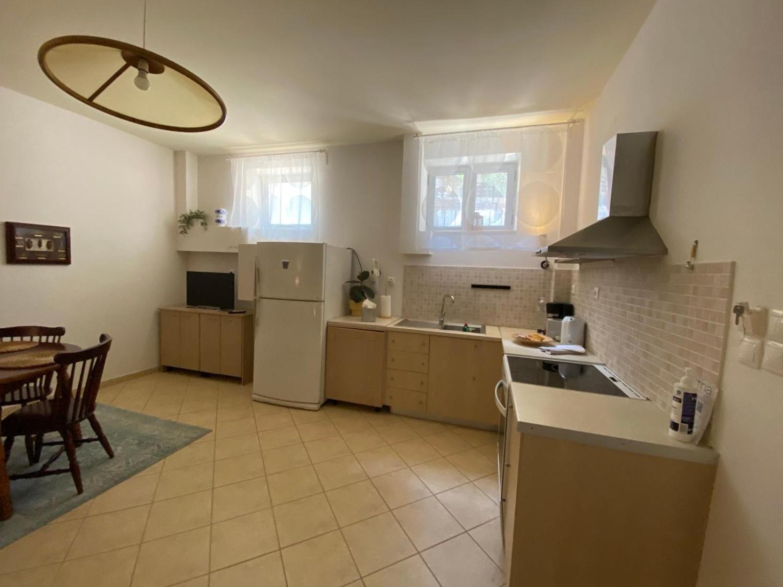 Tria Luxury Residences Stoúpa Eksteriør billede